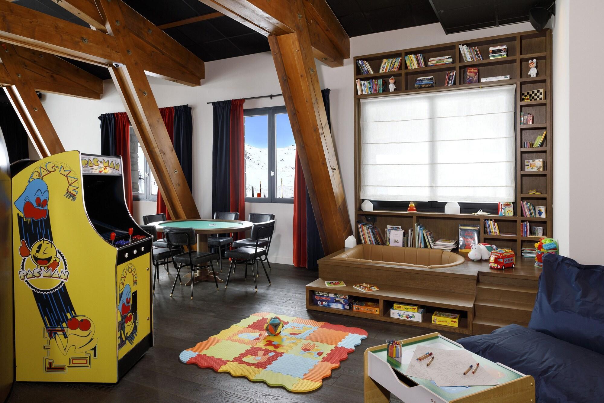 Hotel Marielle Val Thorens Exterior photo