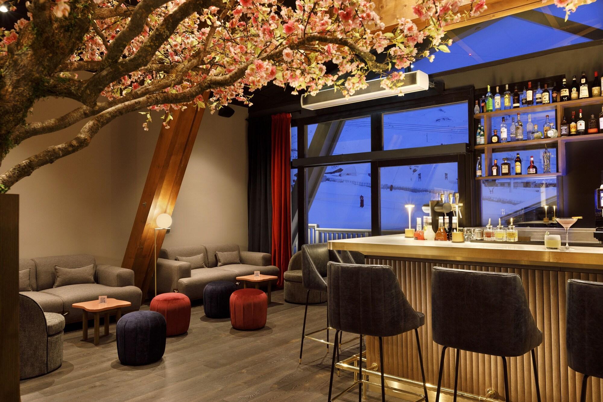 Hotel Marielle Val Thorens Exterior photo